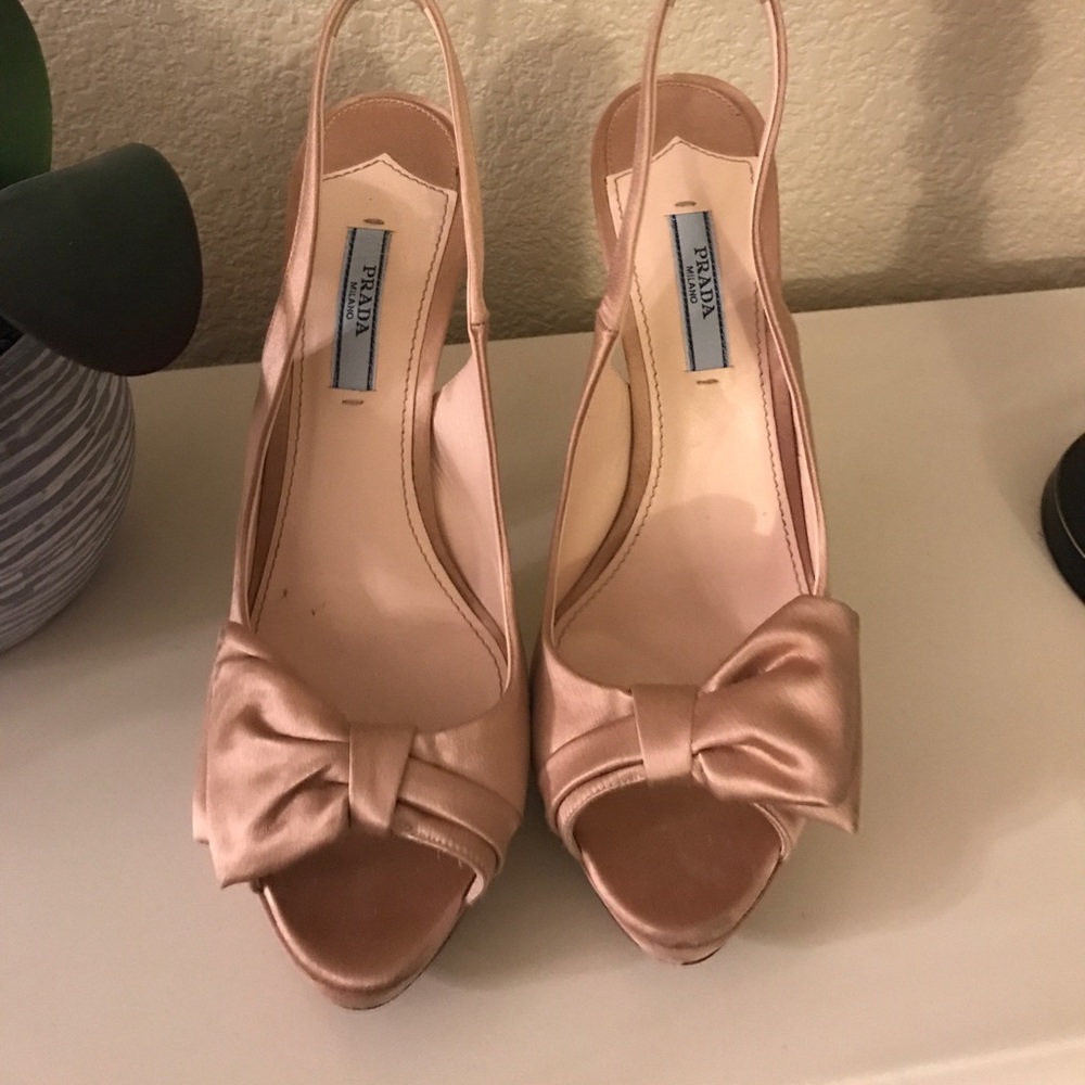 Prada Satin Blush Nude Bow Heels 👠